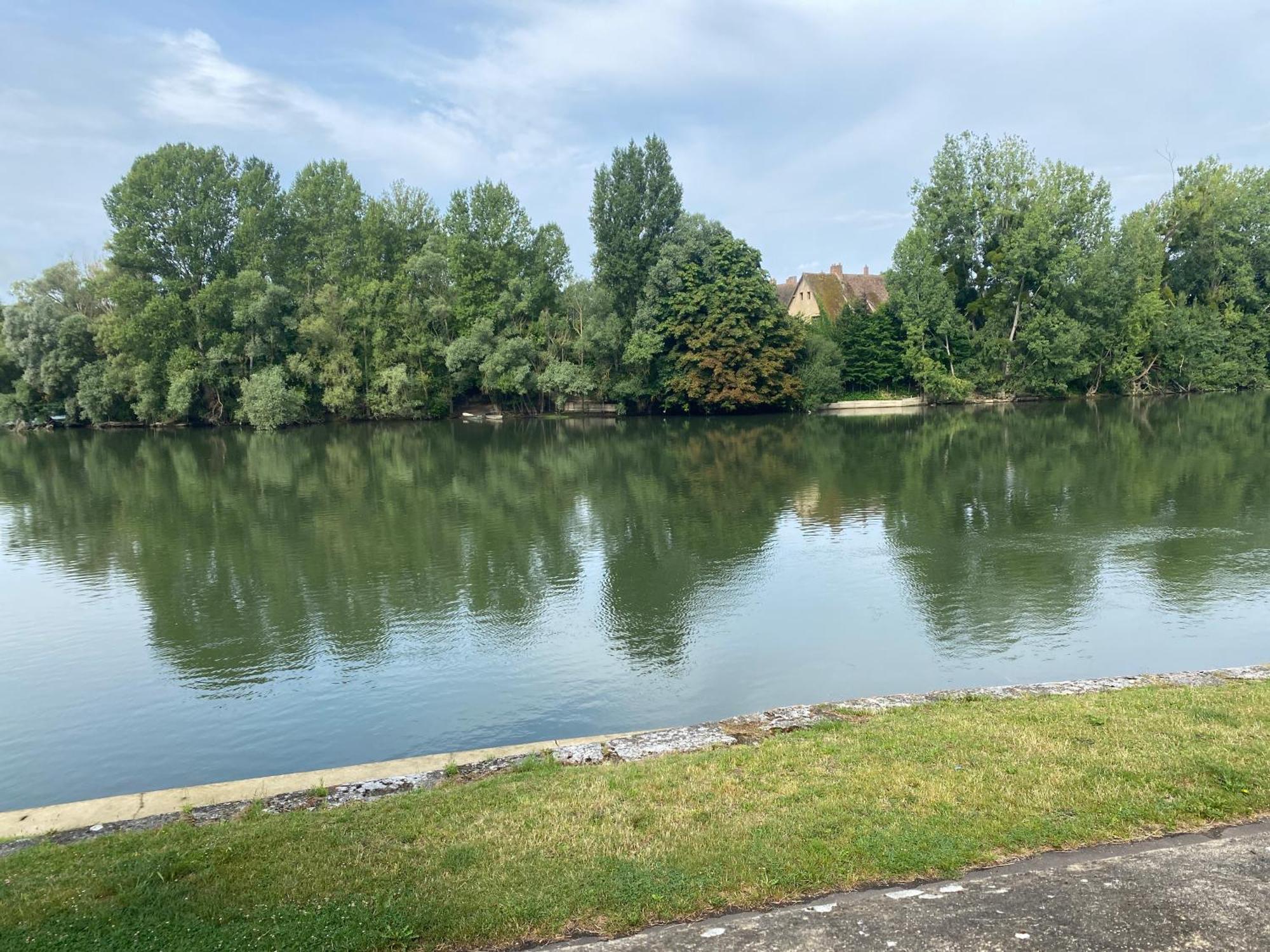 Apartmán Romeo Les Andelys Exteriér fotografie